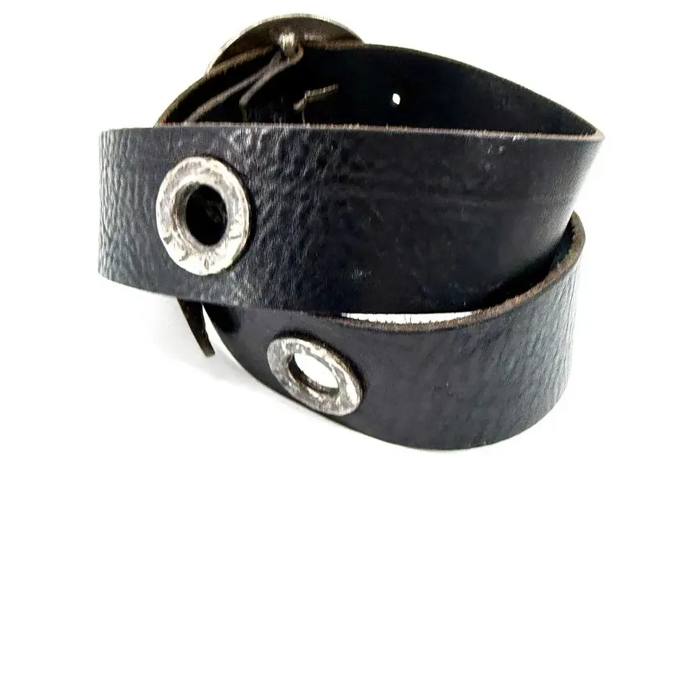 Vintage 90s Garuglieri Black Leather Round Buckle Grommet Belt